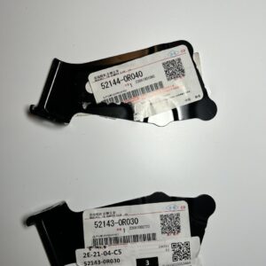 Кронштейн переднего бампера 52143-0R030/52144-0R040 Toyota BZ4X