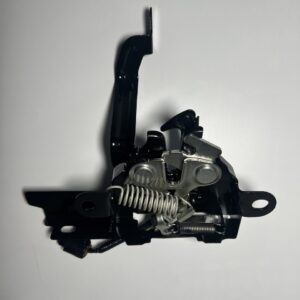Замок капоту Toyota BZ4X